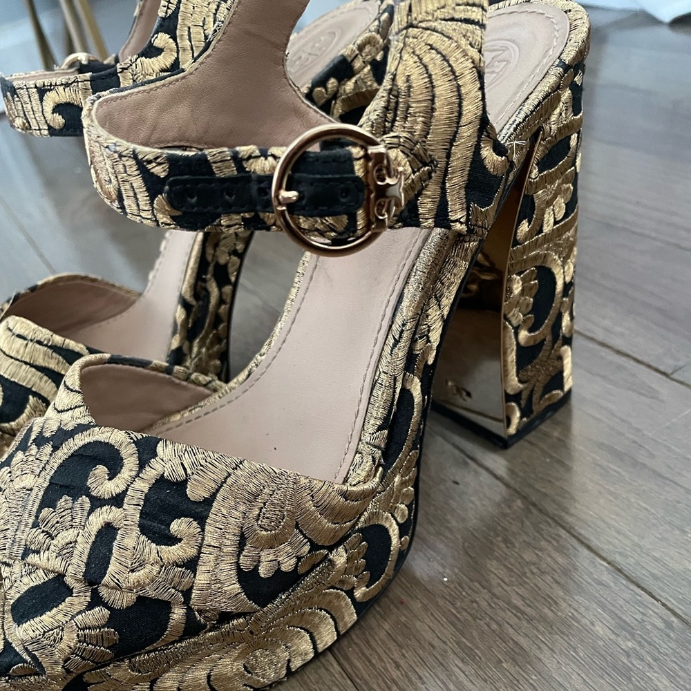 Tory Burch Heels